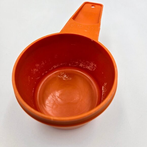 Vintage Tupperware Measuring Cups Set Of 6 Harvest Orange Tangerine ¼ To 1 Cup - Picture 5 of 9